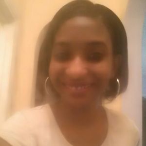 Meet your Posher, Mariama